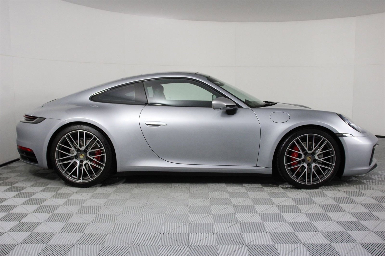 Used 2022 Porsche 911 Carrera 4S image 8