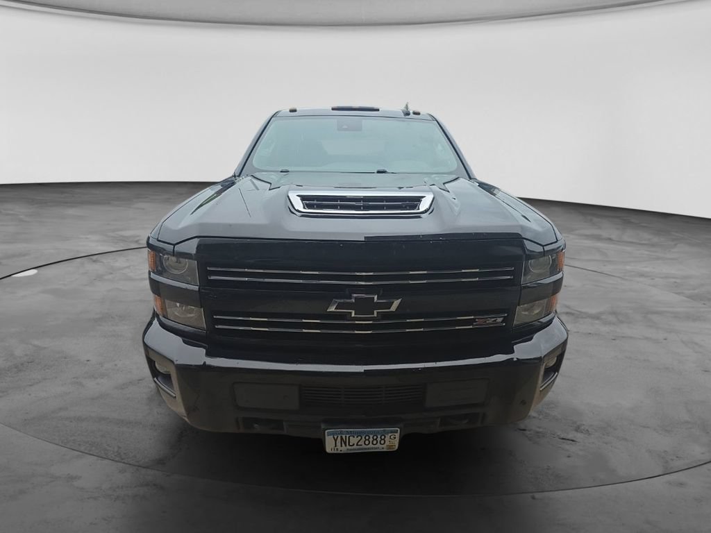 Used 2019 Chevrolet Silverado 3500 LTZ w/ Duramax Plus Package AWD/4WD image 8