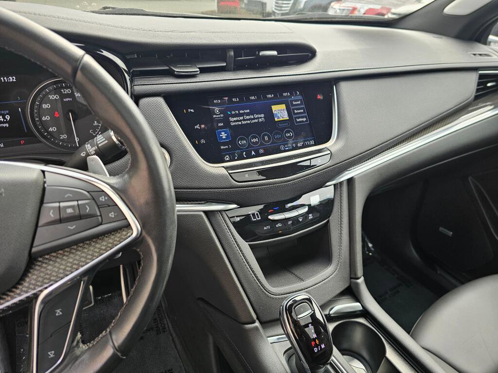 Certified 2023 Cadillac XT5 Sportv w/ Technology Package image 28