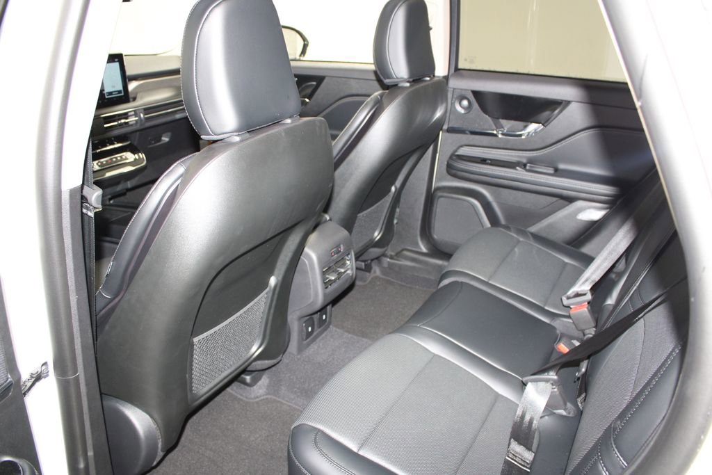 New 2026 Lincoln Corsair Reserve image 26