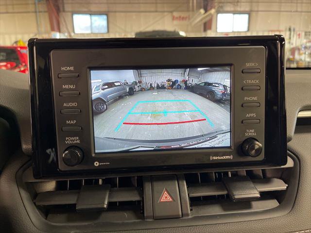 Certified 2021 Toyota RAV4 XLE AWD/4WD image 22