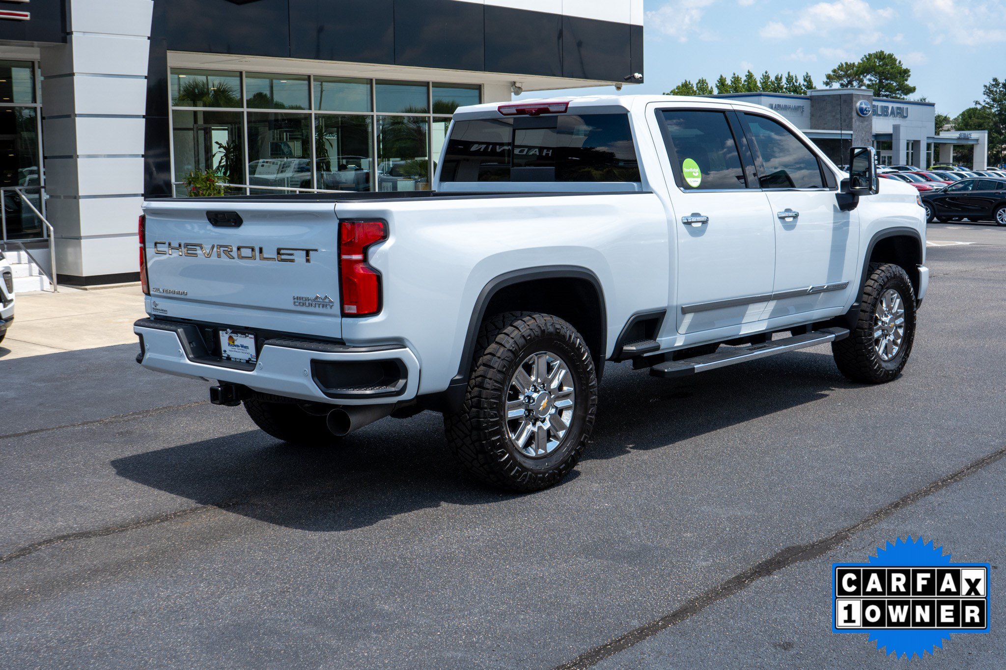 Used 2026 Chevrolet Silverado 2500 High Country w/ Technology Package AWD/4WD image 3