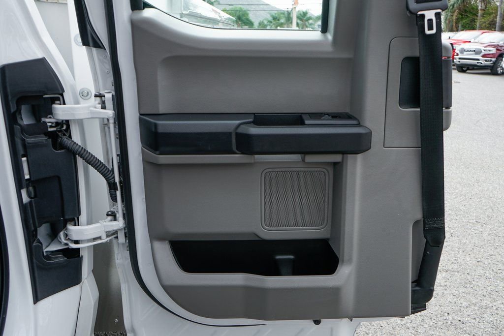 Used 2022 Ford F350 XL w/ Power Equipment Group image 21