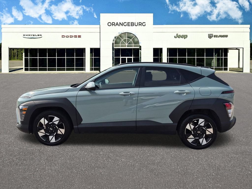 Used 2025 Hyundai Kona SEL FWD image 6