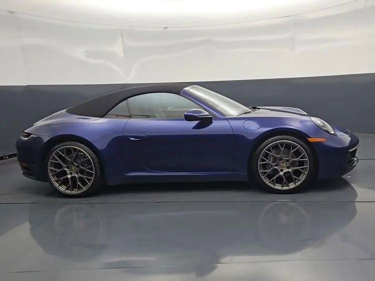 Used 2021 Porsche 911 Carrera 4 AWD/4WD image 8