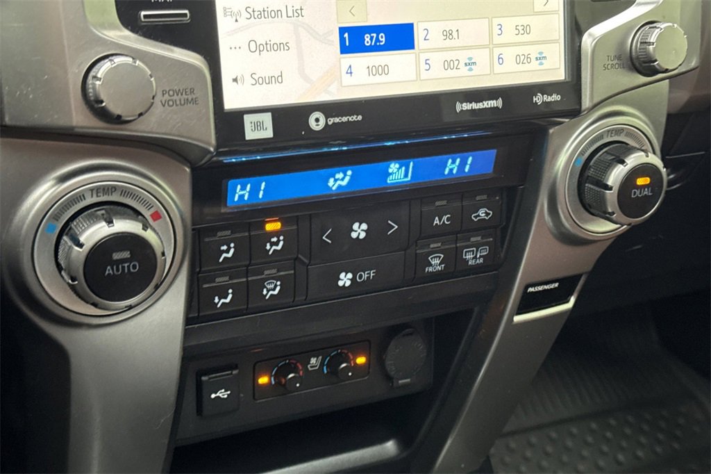 Used 2021 Toyota 4Runner Limited image 23