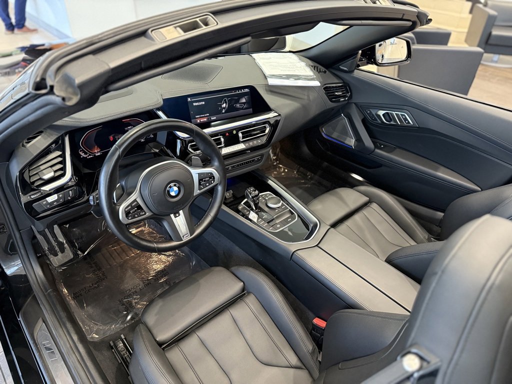 Used 2024 BMW Z4 sDrive30i image 10