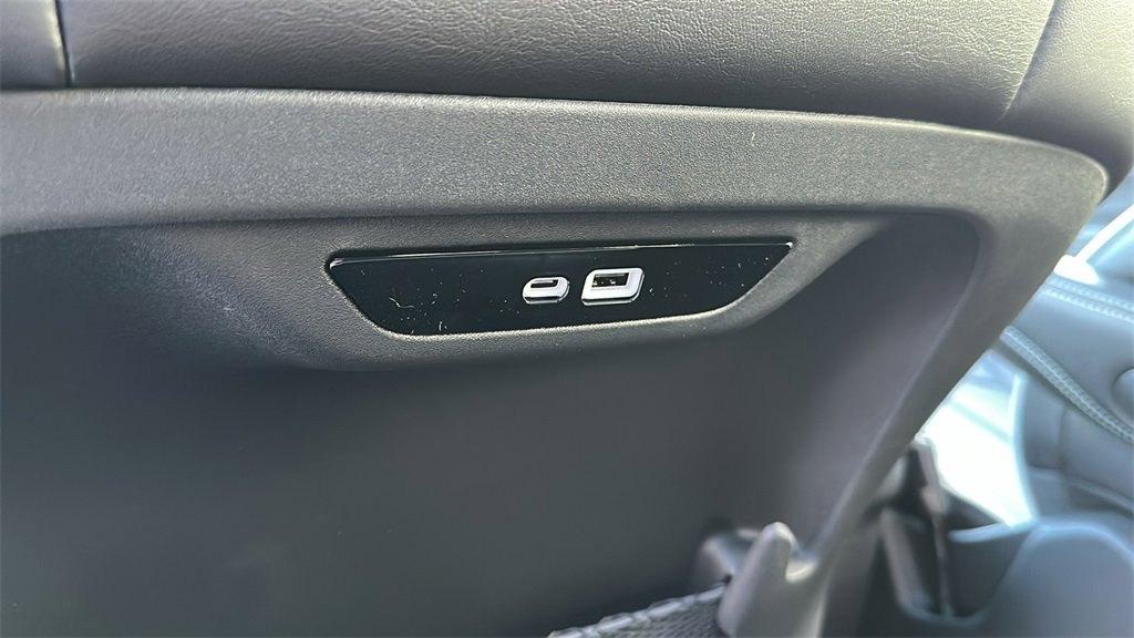 New 2026 Chrysler Pacifica Limited w/ S Appearance Package image 28