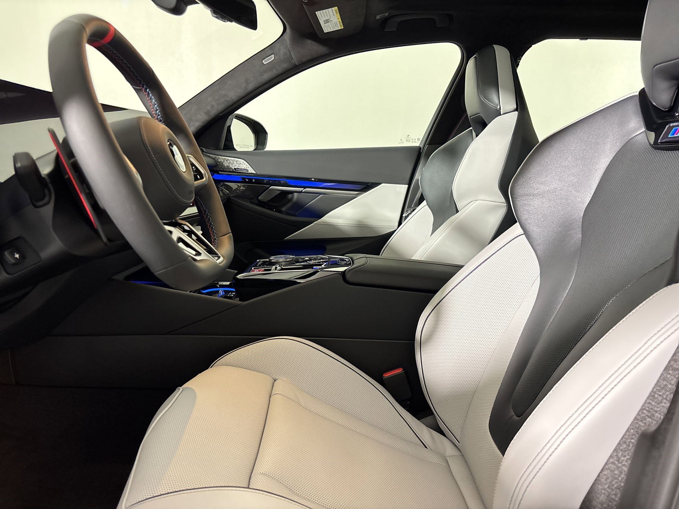 New 2027 BMW M5 Touring AWD/4WD image 5