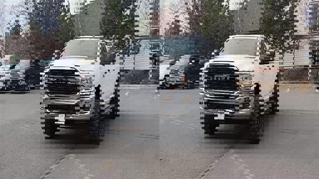 Used 2024 RAM 2500 Big Horn image 4