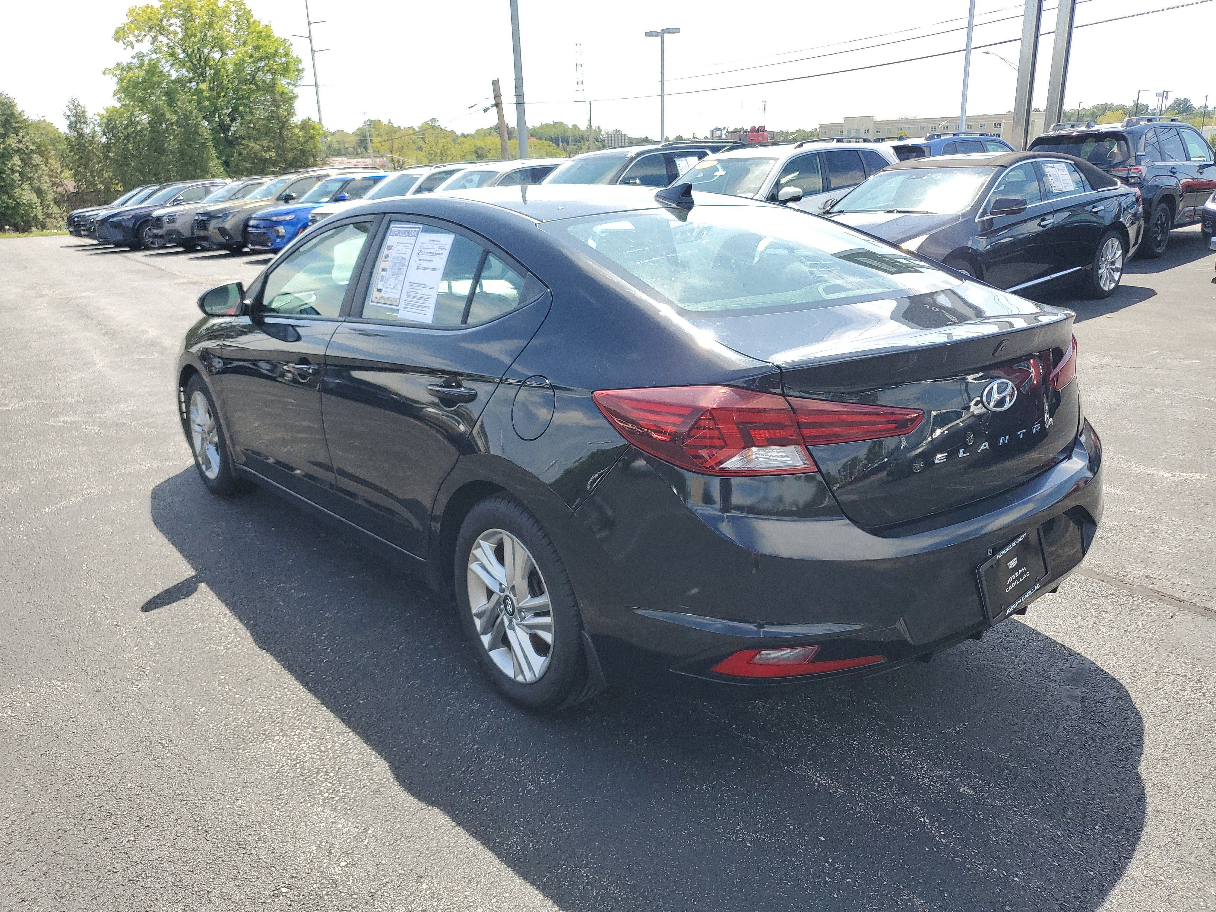 Used 2019 Hyundai Elantra Value Edition FWD image 2