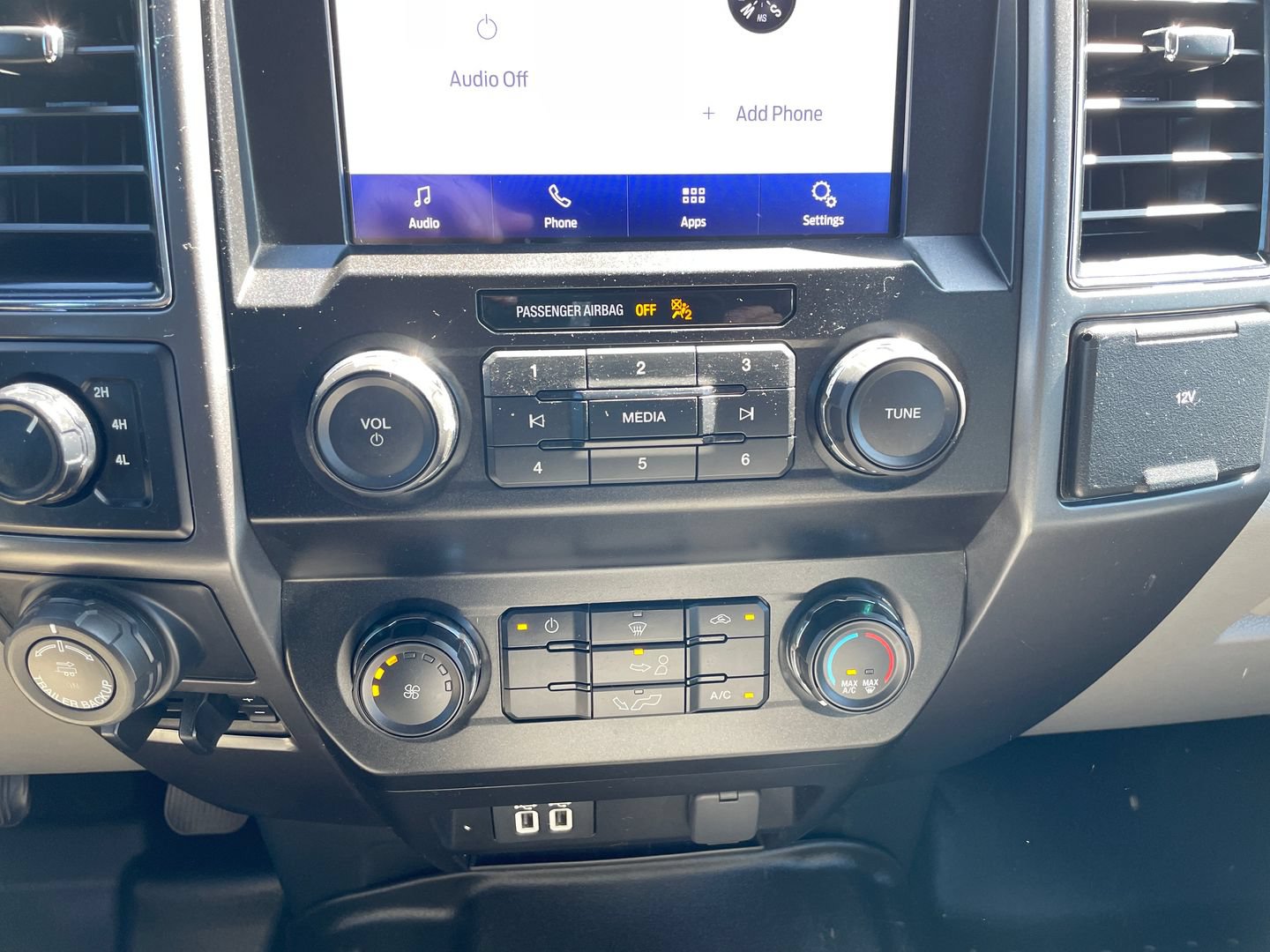 Used 2020 Ford F150 XLT w/ Trailer Tow Package AWD/4WD image 17