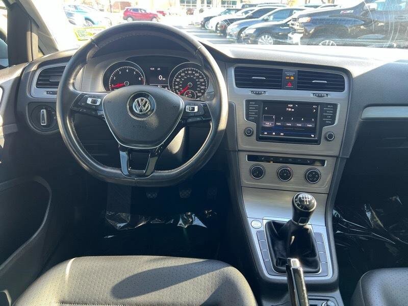 Used 2017 Volkswagen Golf Wolfsburg Edition image 14