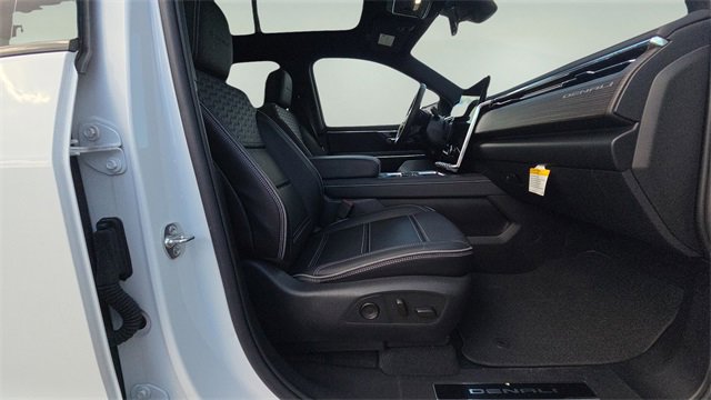 New 2025 GMC Sierra EV Denali image 13