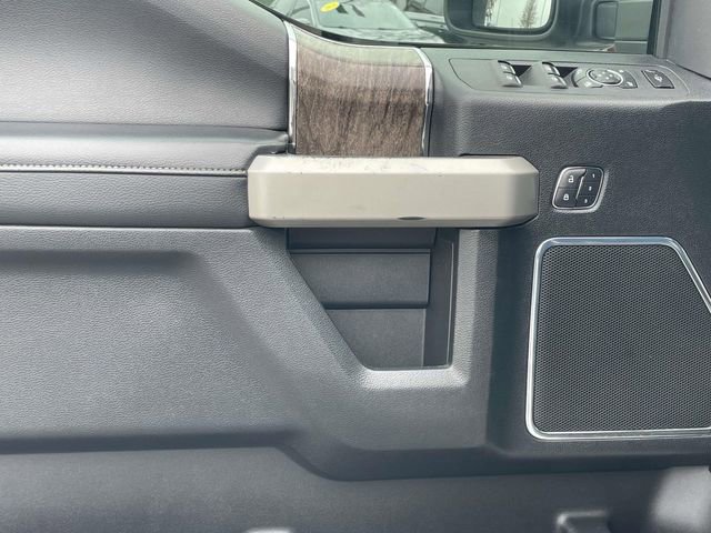 Used 2017 Ford F350 Lariat w/ Lariat Ultimate Package image 25