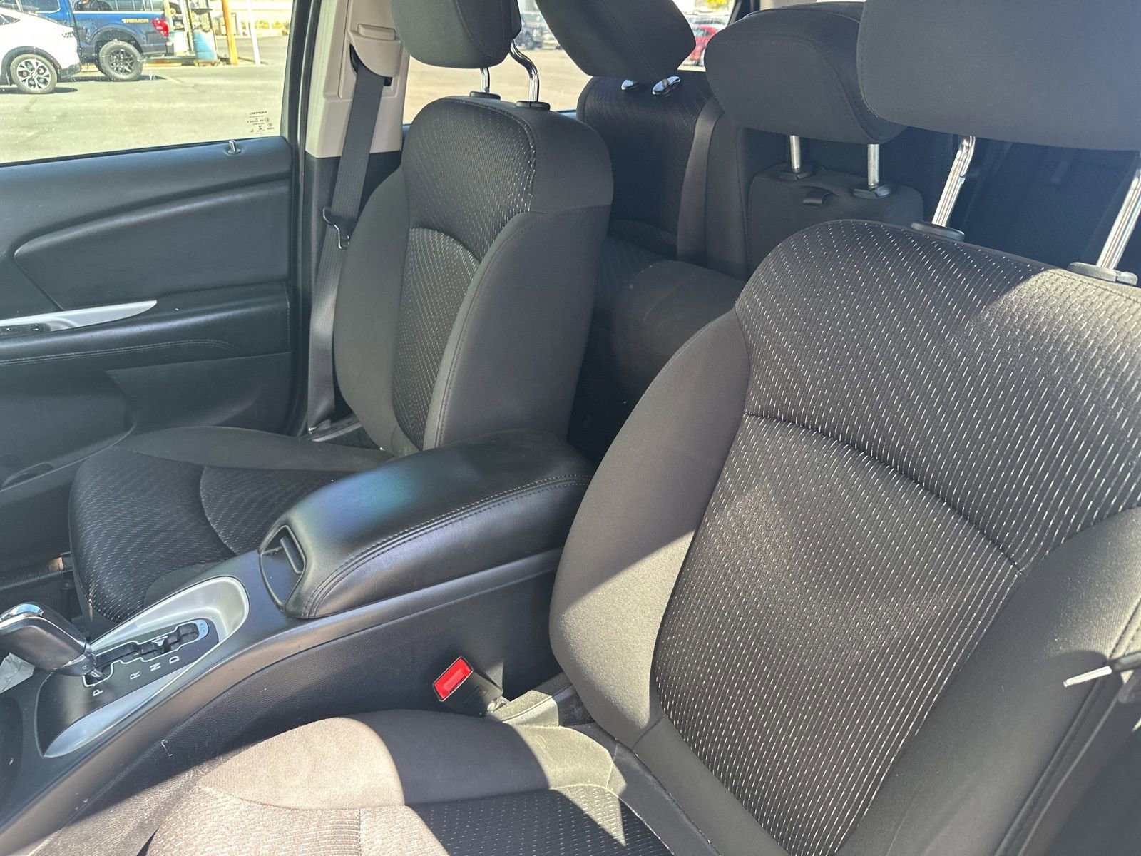 Used 2018 Dodge Journey SE w/ Popular Equipment Group image 9