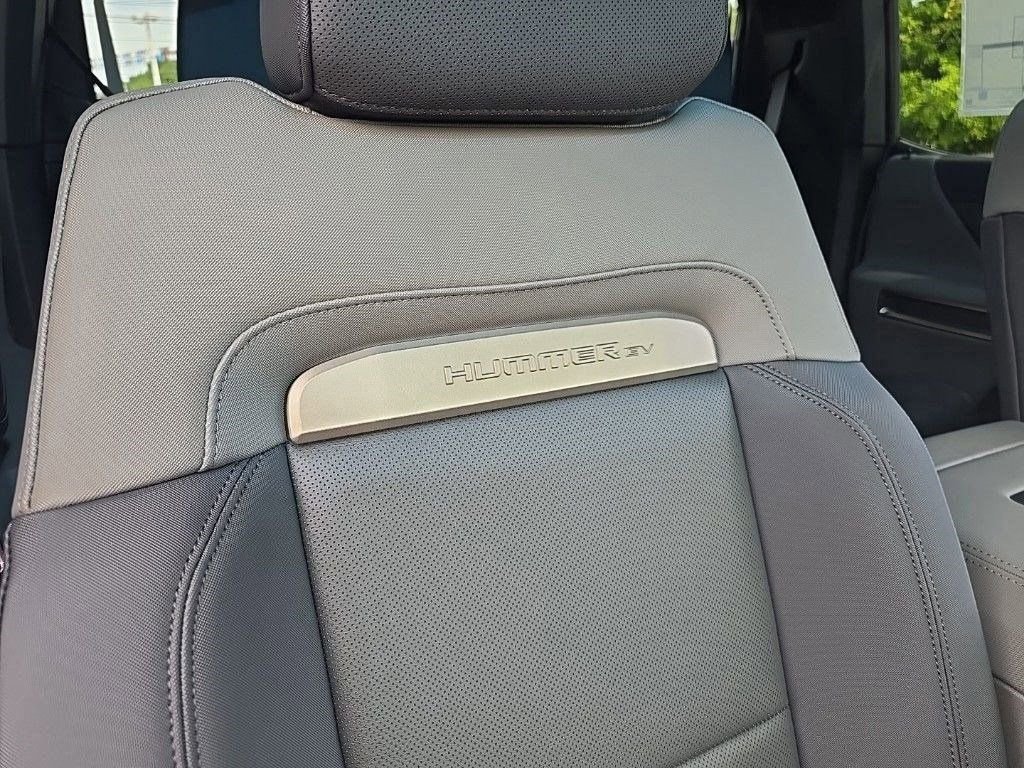 New 2025 GMC Hummer EV 3X image 33
