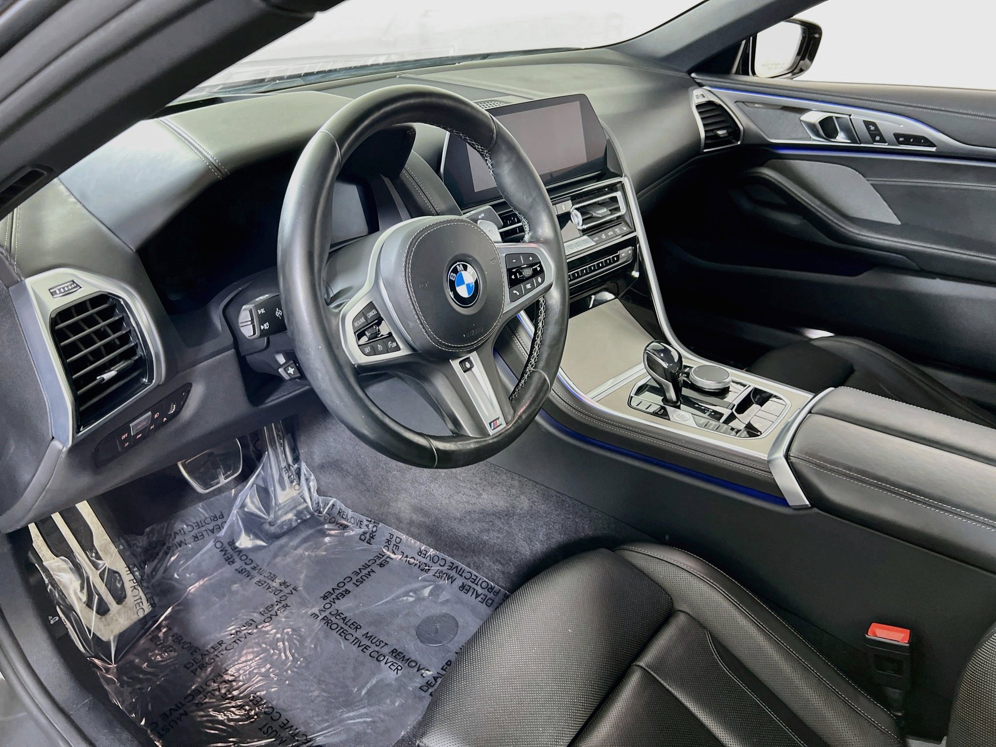 Used 2020 BMW 840i xDrive Convertible w/ M Sport Package AWD/4WD image 9