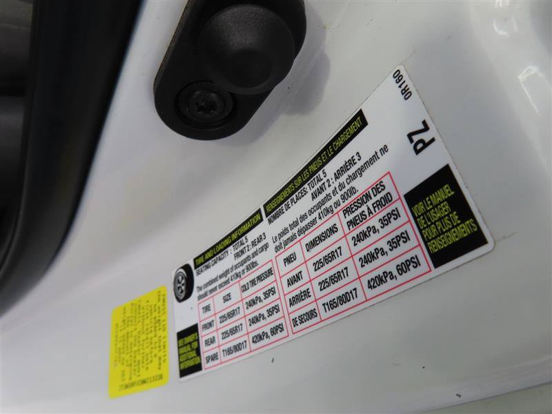 Used 2022 Toyota RAV4 XLE FWD image 37