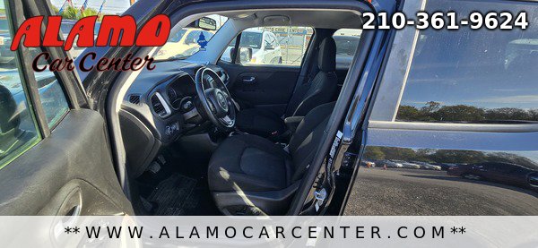 Used 2017 Jeep Renegade Latitude w/ Advanced Technology Group image 35