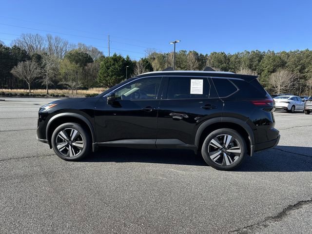 Certified 2025 Nissan Rogue SL w/ SL Premium Package AWD/4WD image 5