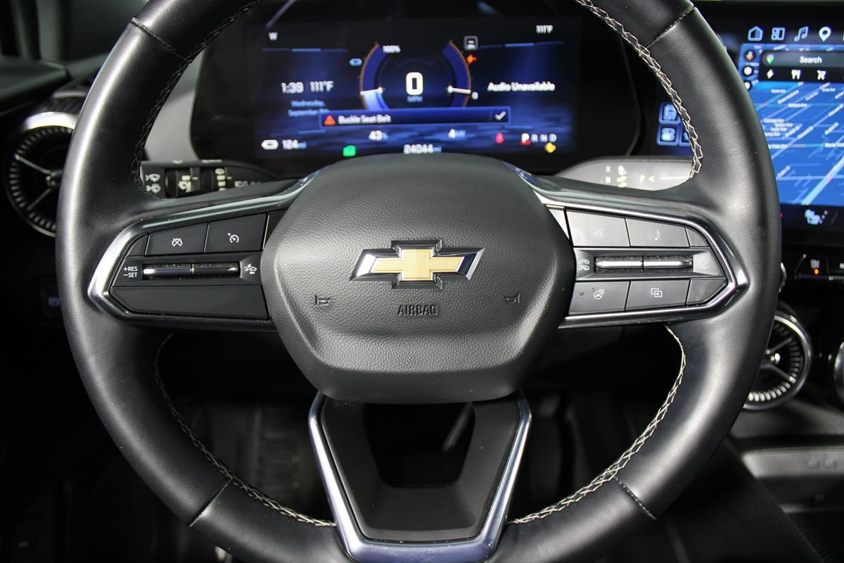 Used 2024 Chevrolet Blazer EV LT AWD/4WD image 8