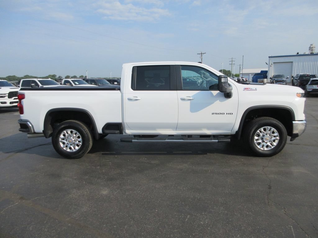 Certified 2025 Chevrolet Silverado 2500 LT w/ All Star Edition AWD/4WD image 5