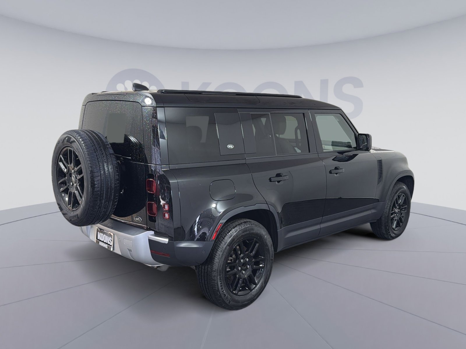 Used 2023 Land Rover Defender 110 S image 7
