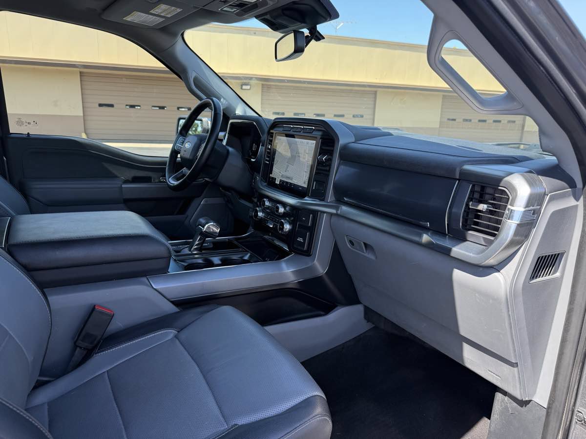 Used 2023 Ford F150 Lariat w/ FX4 Off-Road Package AWD/4WD image 23
