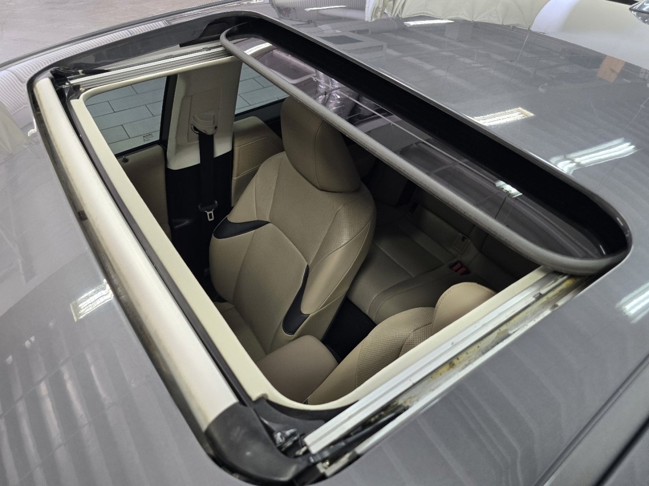 Used 2021 Lexus ES 350 w/ Premium Package image 18