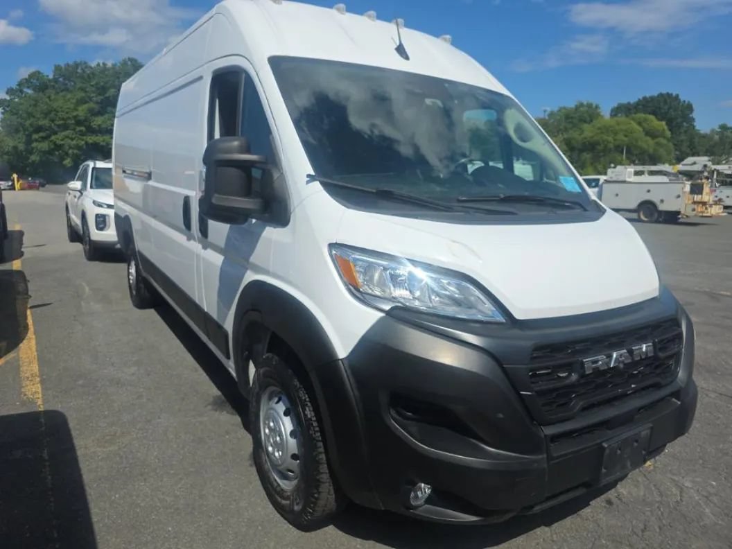 Used 2023 RAM ProMaster 3500 w/ Driver Convenience Group FWD image 1