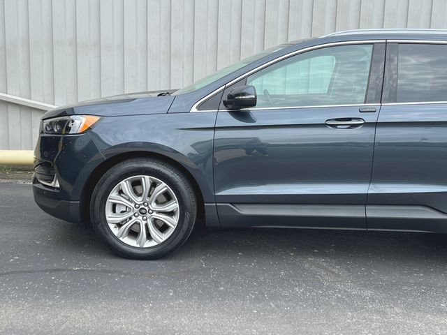 Used 2023 Ford Edge Titanium AWD/4WD image 14