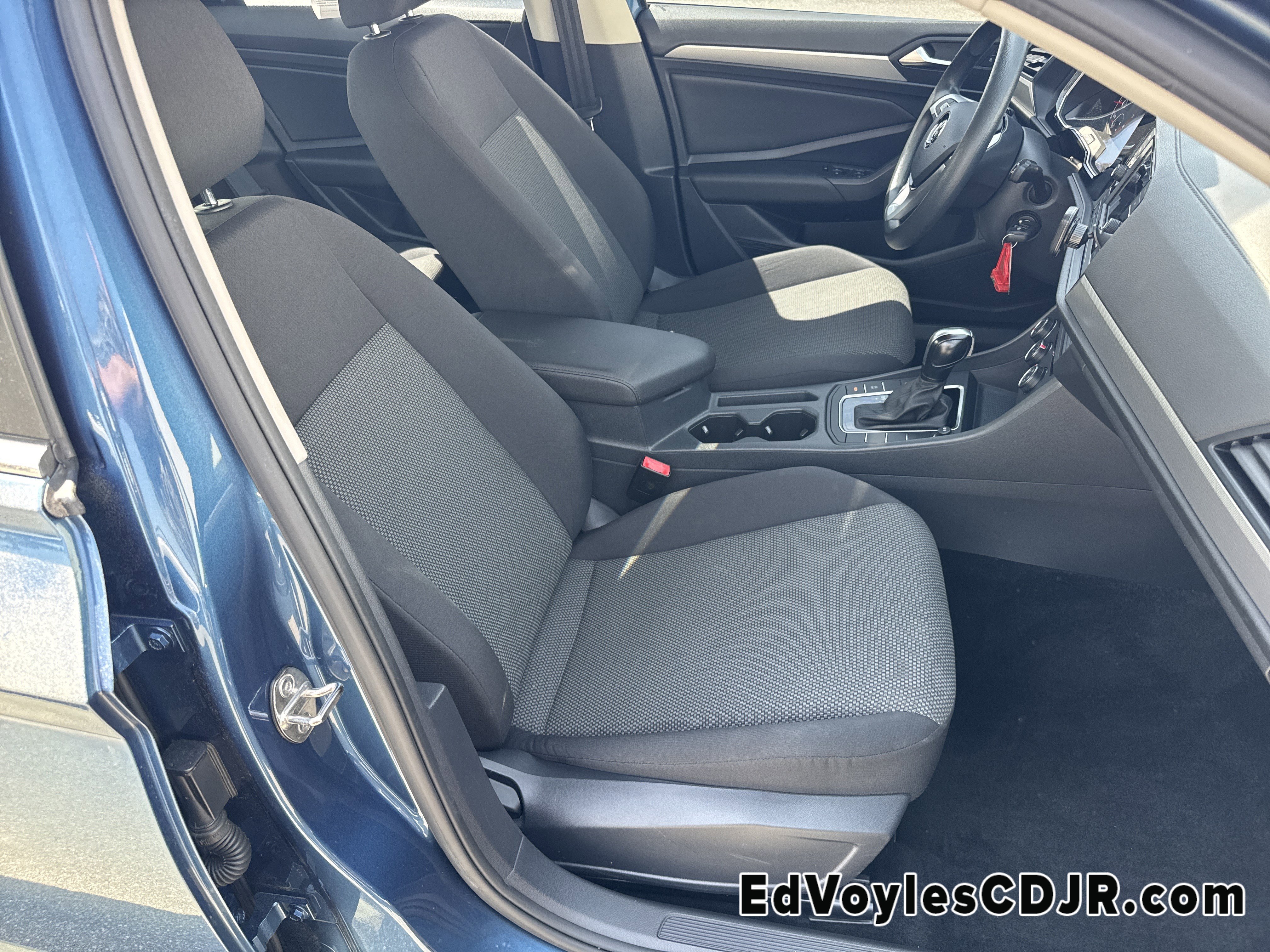 Used 2020 Volkswagen Jetta S w/ Driver Assistance Package image 16