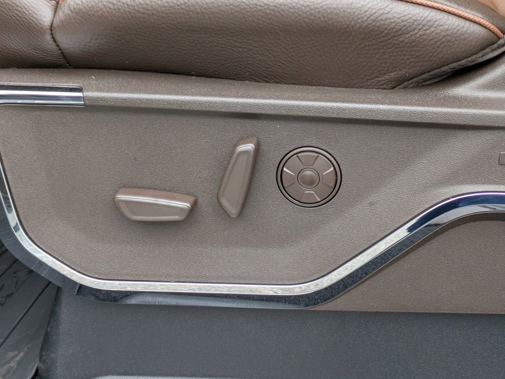 New 2026 Ford F350 King Ranch image 22