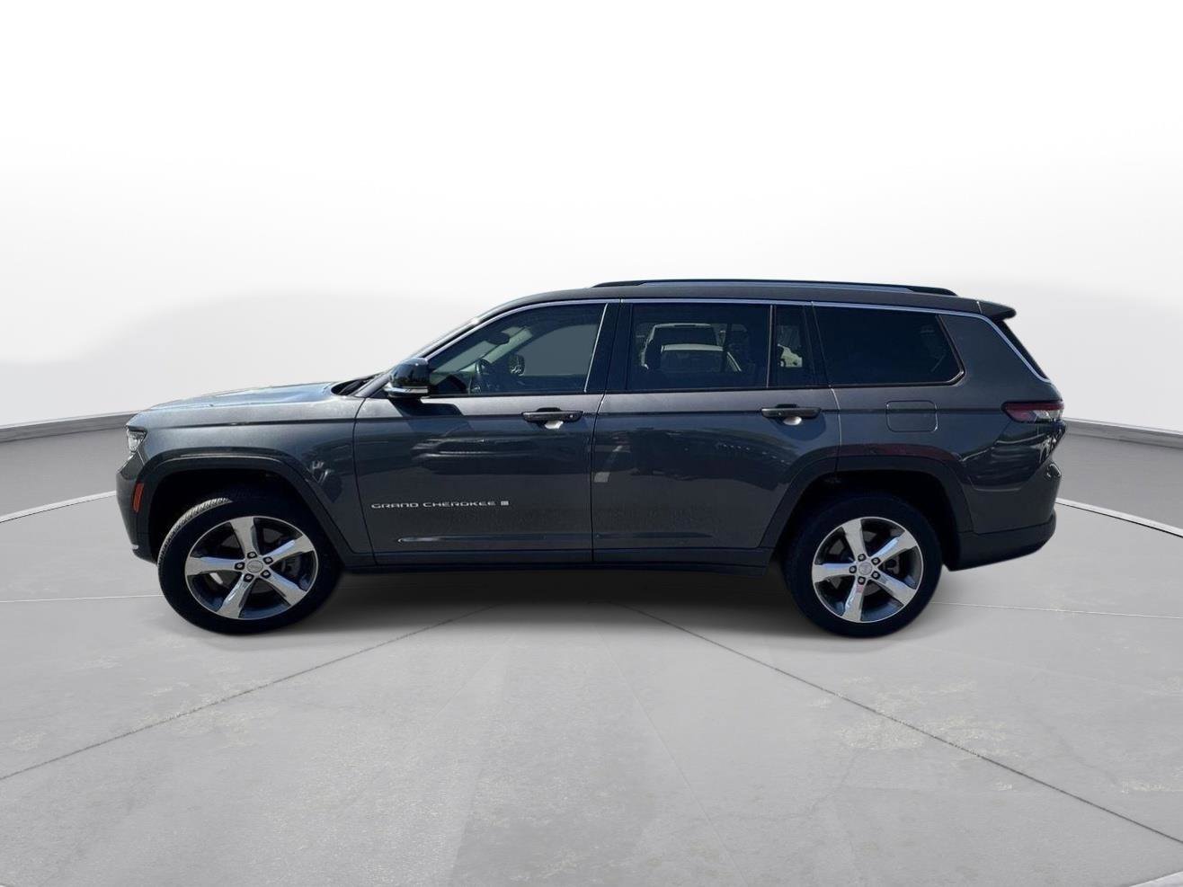 Used 2021 Jeep Grand Cherokee L Limited image 9
