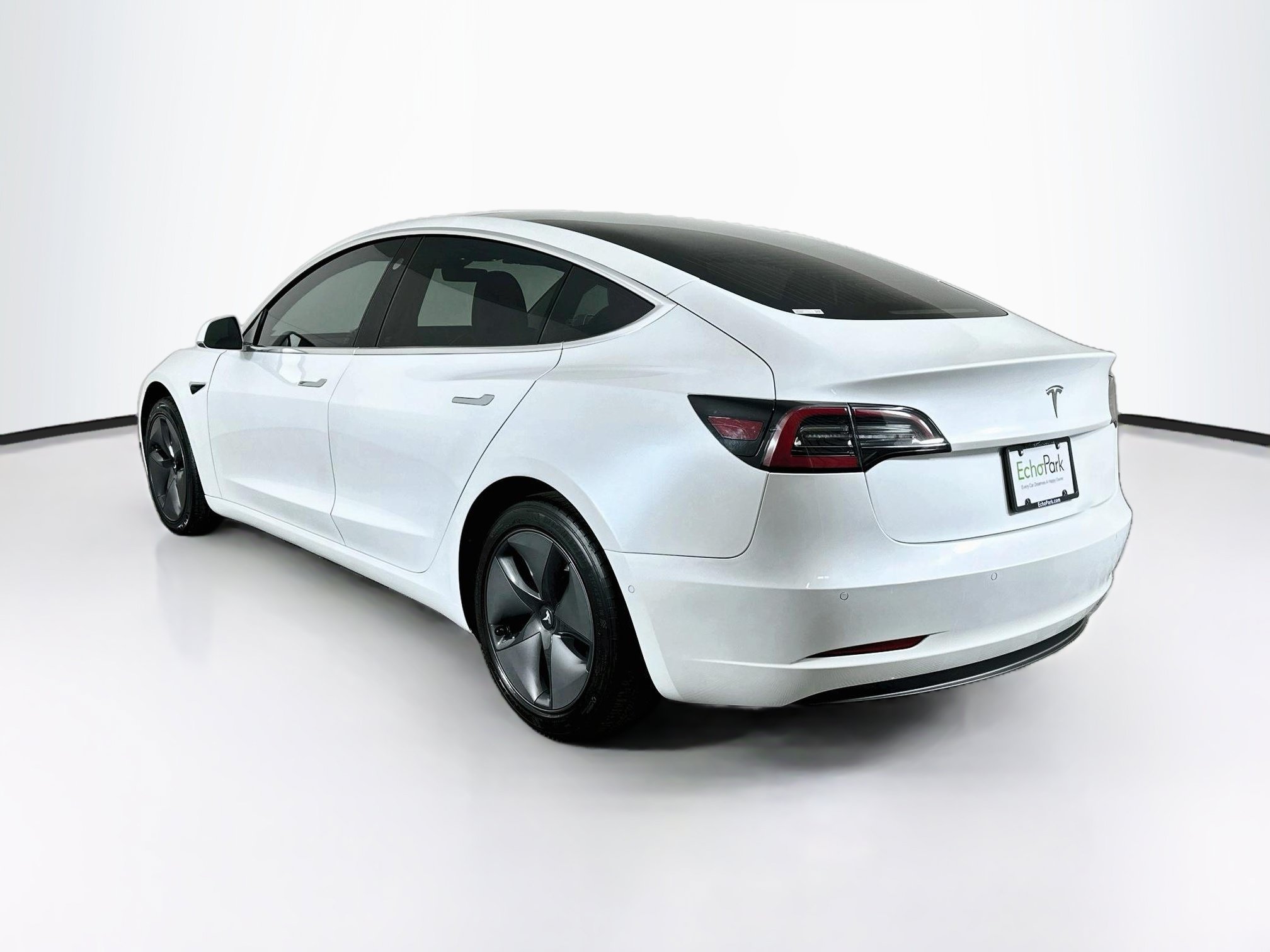 Used 2020 Tesla Model 3 Standard Range Plus RWD image 5