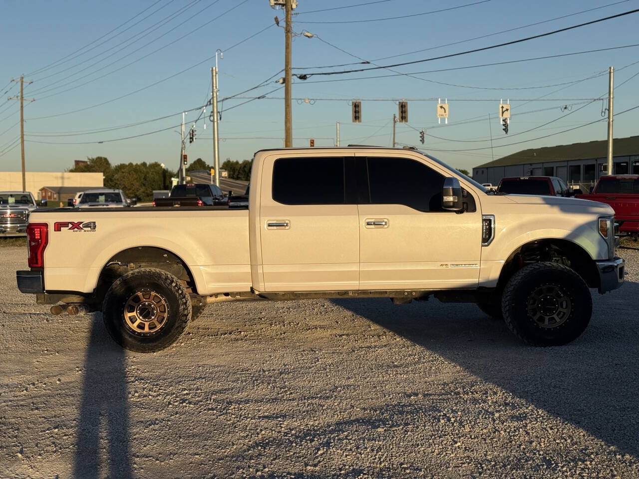Used 2017 Ford F250 Lariat w/ Lariat Ultimate Package AWD/4WD image 6