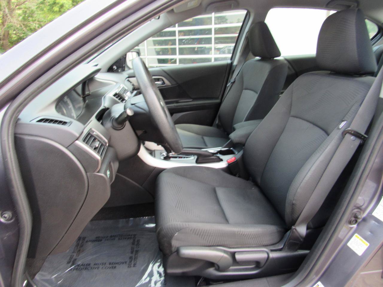 Used 2015 Honda Accord LX image 4