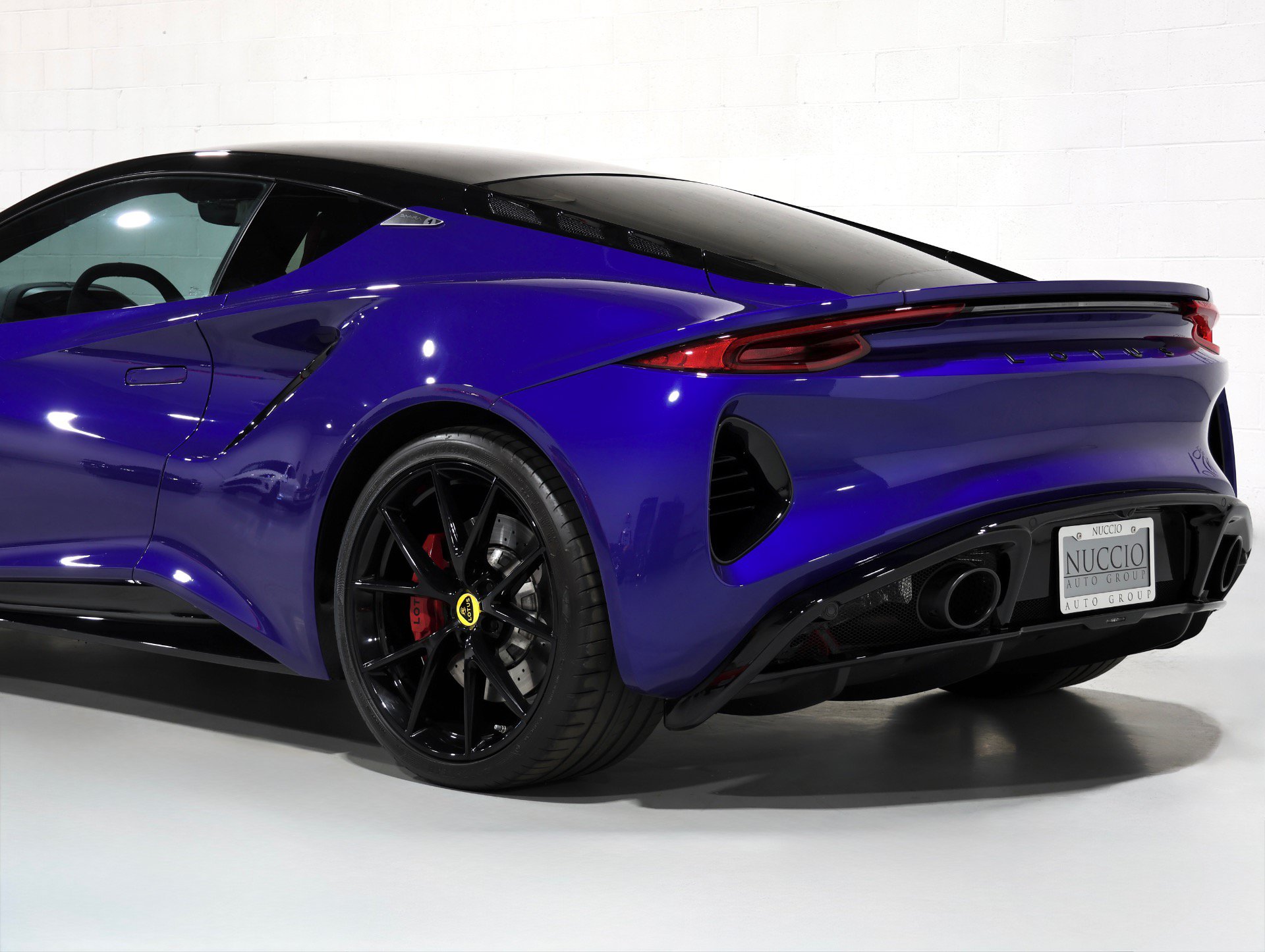 Used 2024 Lotus Emira First Edition RWD image 30