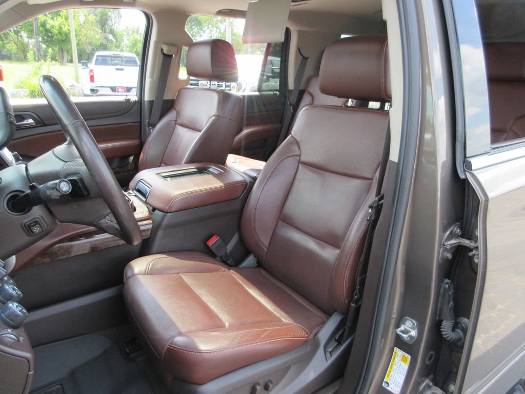 Used 2016 Chevrolet Tahoe LTZ AWD/4WD image 24