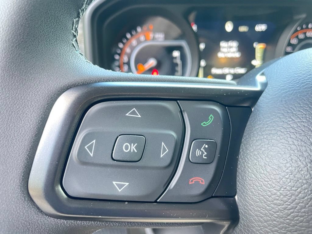 New 2026 Jeep Gladiator Sport AWD/4WD image 13