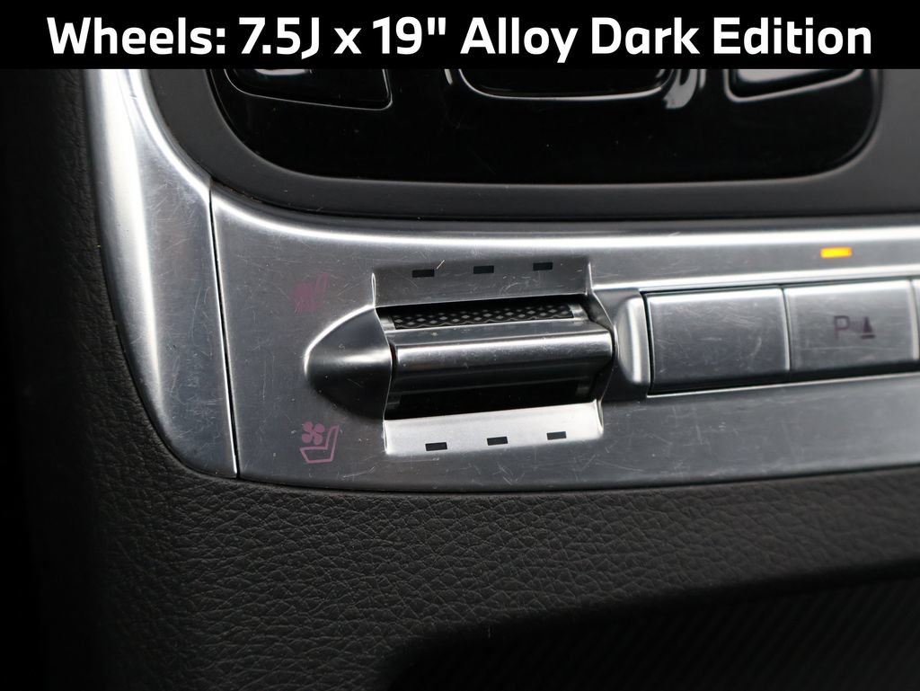 Used 2025 Kia Carnival SX FWD image 21