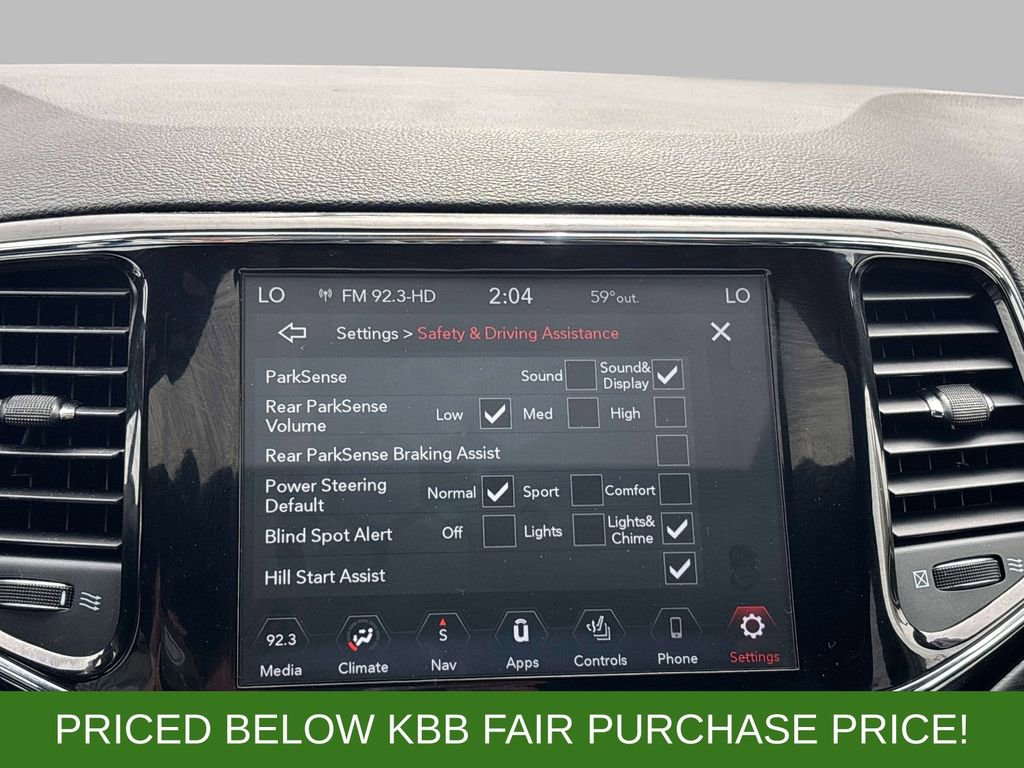 Used 2020 Jeep Grand Cherokee Altitude AWD/4WD image 24