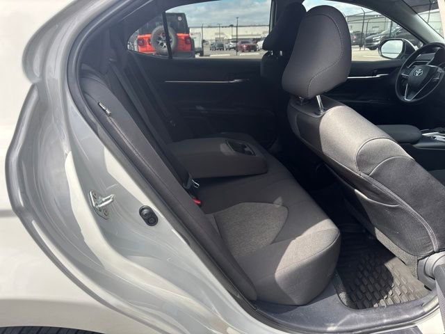 Used 2024 Toyota Camry LE w/ Convenience Package image 12