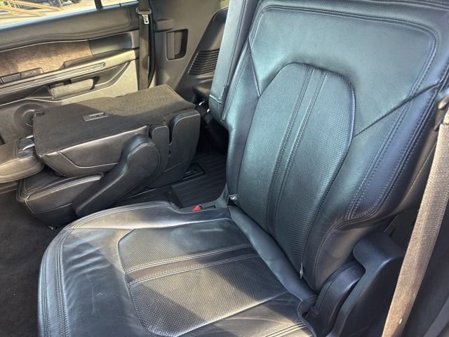 Used 2018 Ford Expedition Limited w/ Equipment Group 302A RWD image 23