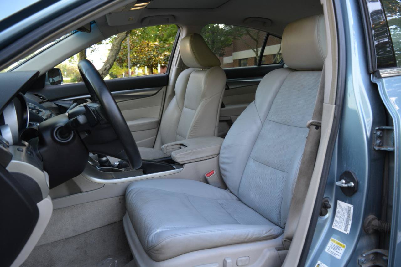 Used 2009 Acura TL w/ Technology Package FWD image 9