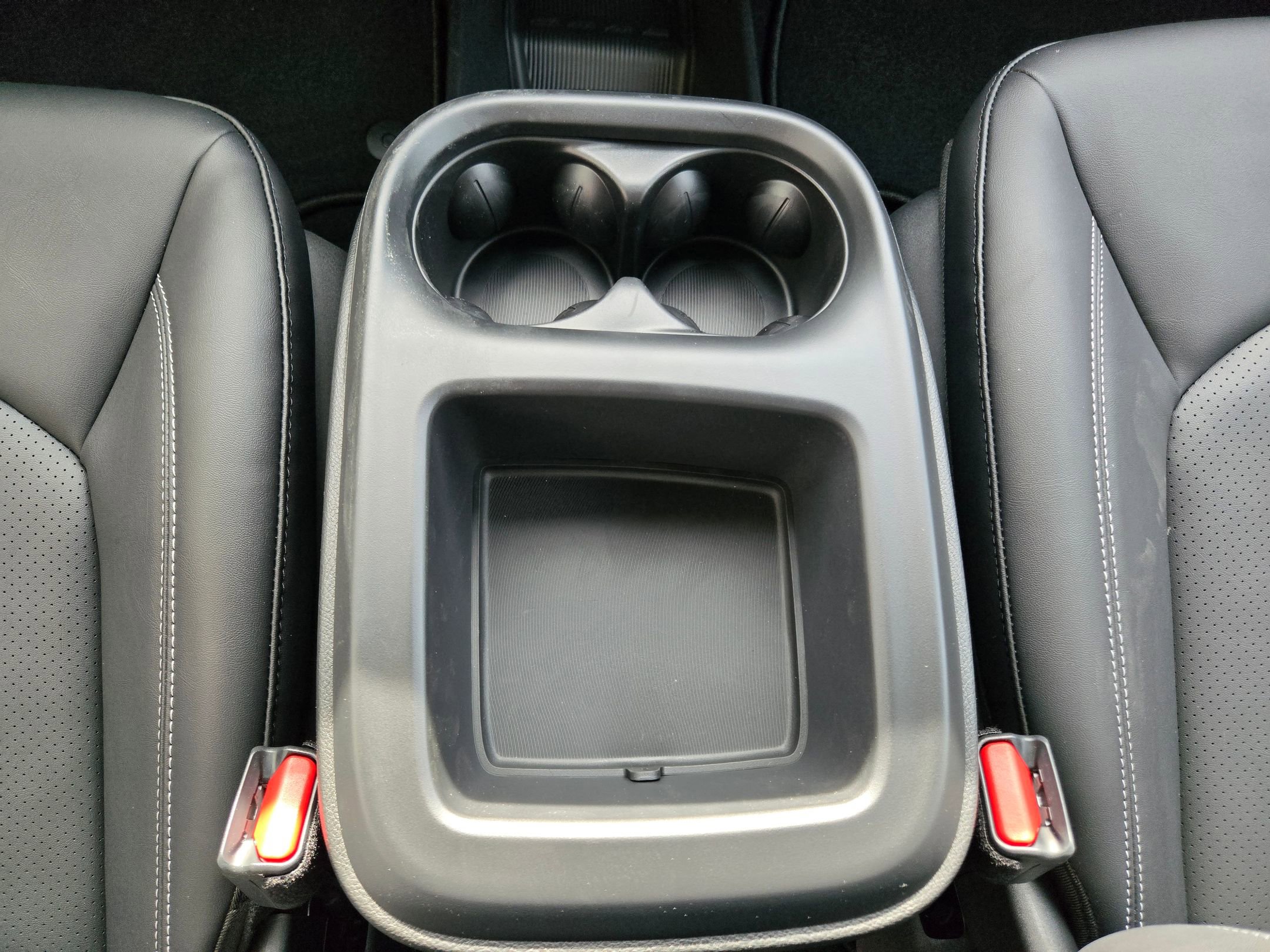 New 2026 Chrysler Pacifica Select image 12