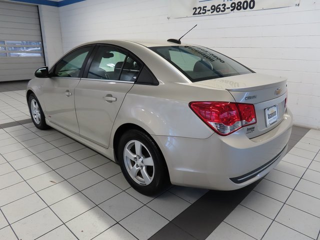 Used 2016 Chevrolet Cruze LT image 11