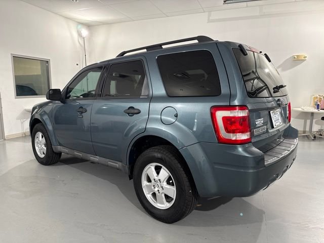 Used 2011 Ford Escape XLT w/ 201A Rapid Spec Order Code FWD image 6