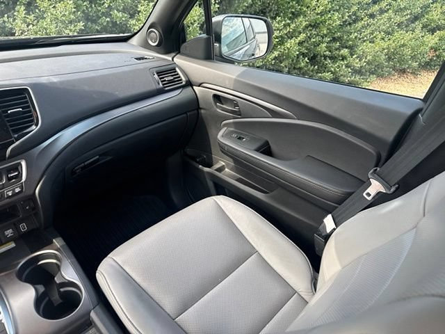 Used 2023 Honda Passport EX-L image 13